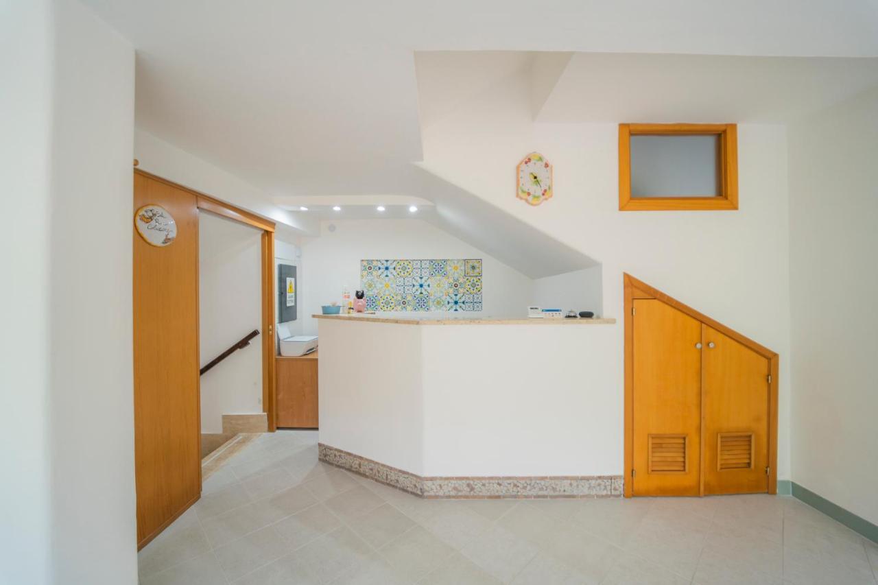 Tra I Monti Bed & Breakfast Tramonti Exterior foto